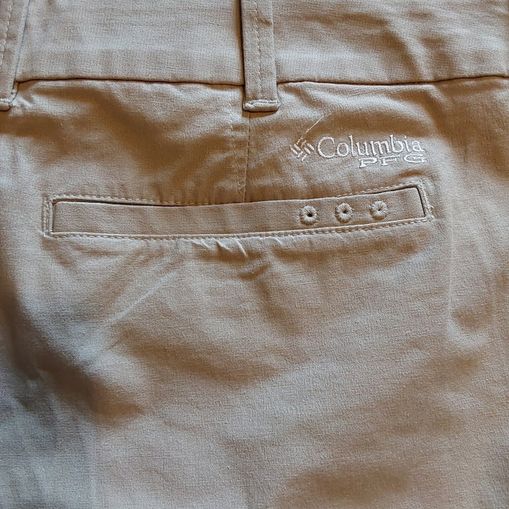 Columbia‎ PFG Shorts Women's Size 14 Stretch Khaki 8" Outdoors Fishing - Picture 9 of 11